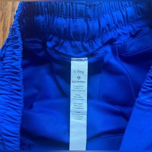 Lulu lemon Hotty Hot Shorts 2.5”